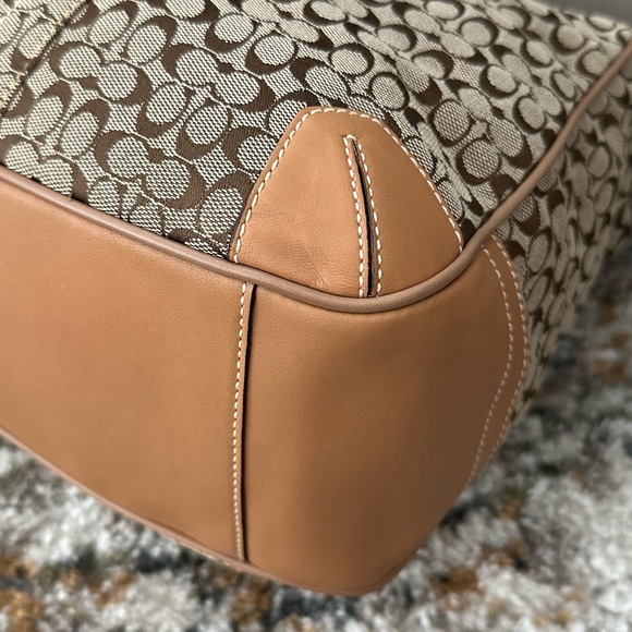 COACH 2007 TAN LEATHER JACQUARD CANVAS SHOULDER BAG WITH ORIGINAL HANGTAG - Picture 8 of 15